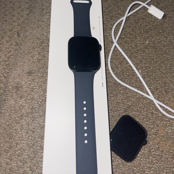 Two Apple Watch series 7 45mm with gps/cellular